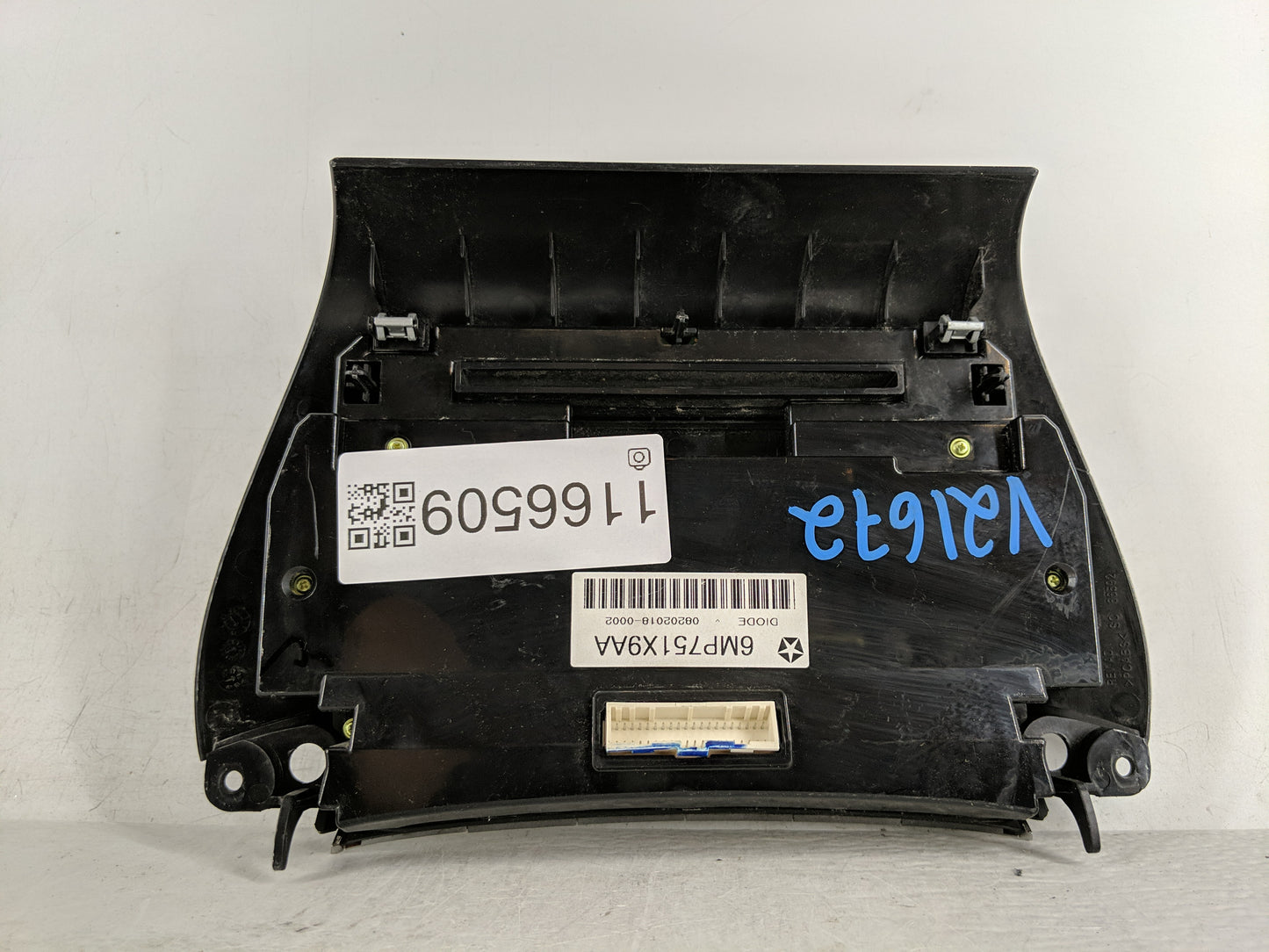 2018-2020 Dodge Journey Climate Control Module Temperature AC/Heater Replacement P/N:6M9751X9AA Fits Fits 2018 2019 2020 OEM