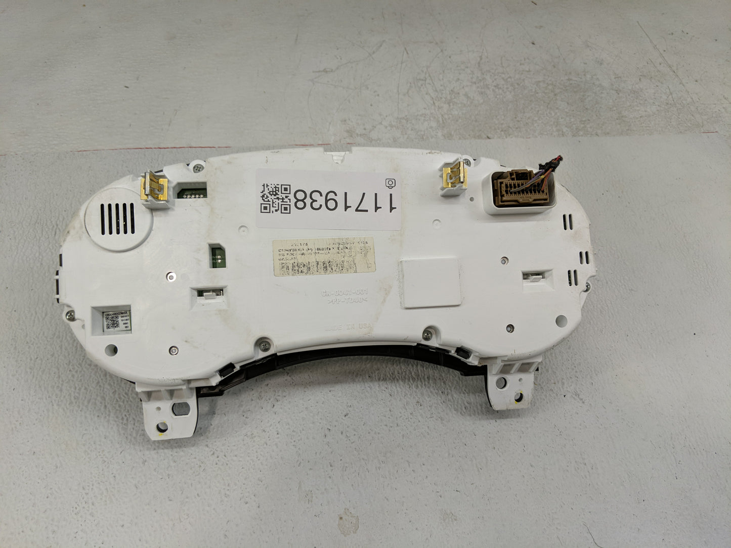 2018 Dodge Journey Instrument Cluster Speedometer Gauges P/N:CR0048002NRKK Fits OEM Used Auto Parts - Oemusedautoparts1.com