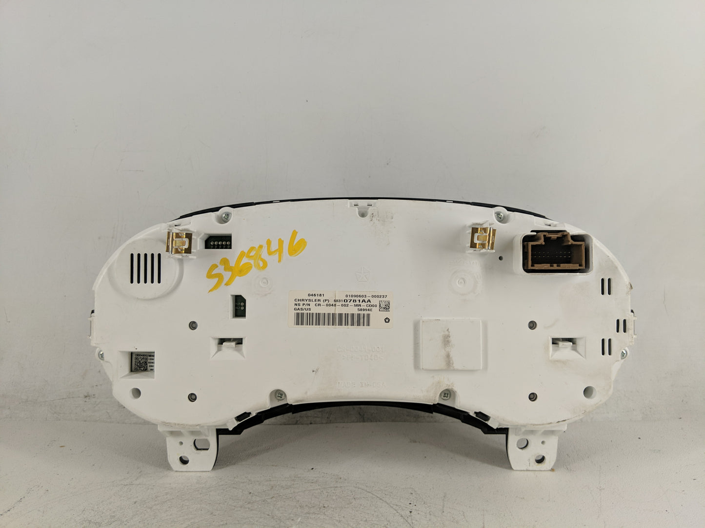 2018 Dodge Journey Instrument Cluster Speedometer Gauges P/N:68310781AA Fits OEM Used Auto Parts - Oemusedautoparts1.com
