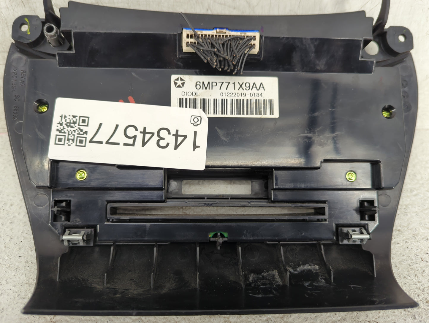 2018-2020 Dodge Journey Climate Control Module Temperature AC/Heater Replacement P/N:6MP771X9AA Fits Fits 2018 2019 2020 OEM