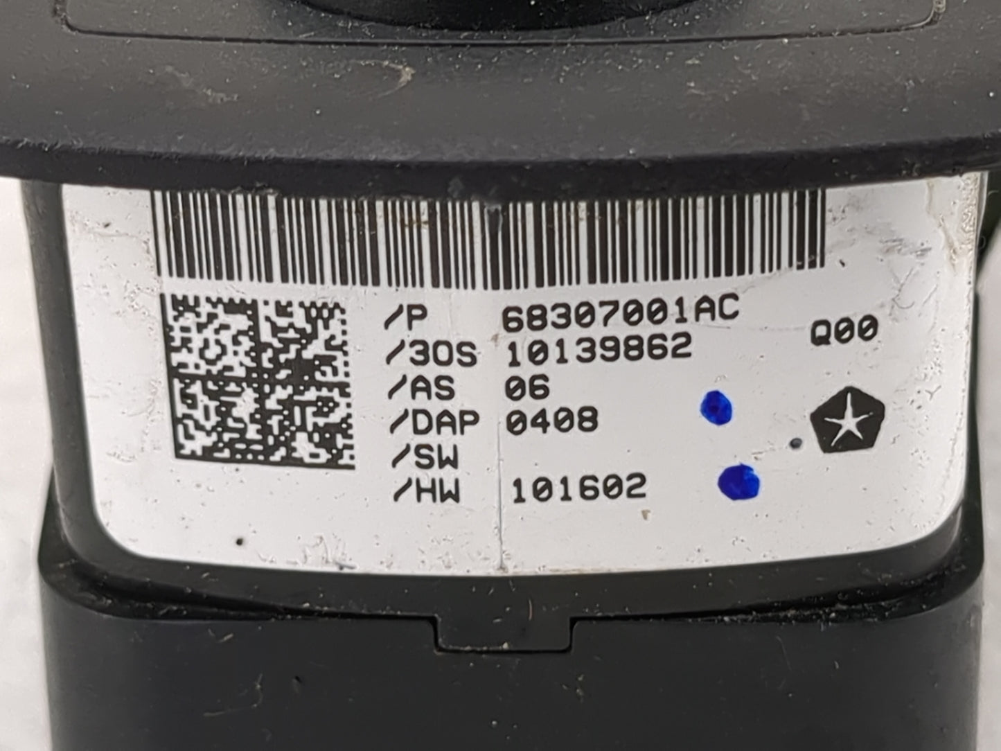 2018-2020 Dodge Journey Master Power Window Switch Replacement Driver Side Left P/N:68307001AC 10139862 Fits Fits 2018 2019