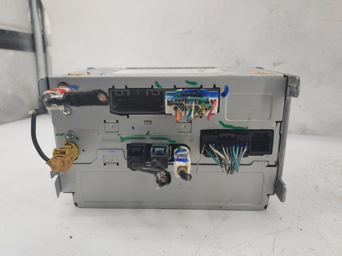 2018-2020 Dodge Journey Radio AM FM Cd Player Receiver Replacement P/N:P68342287AB CQ-CC47N0, 004944 Fits Fits 2018 2019 202