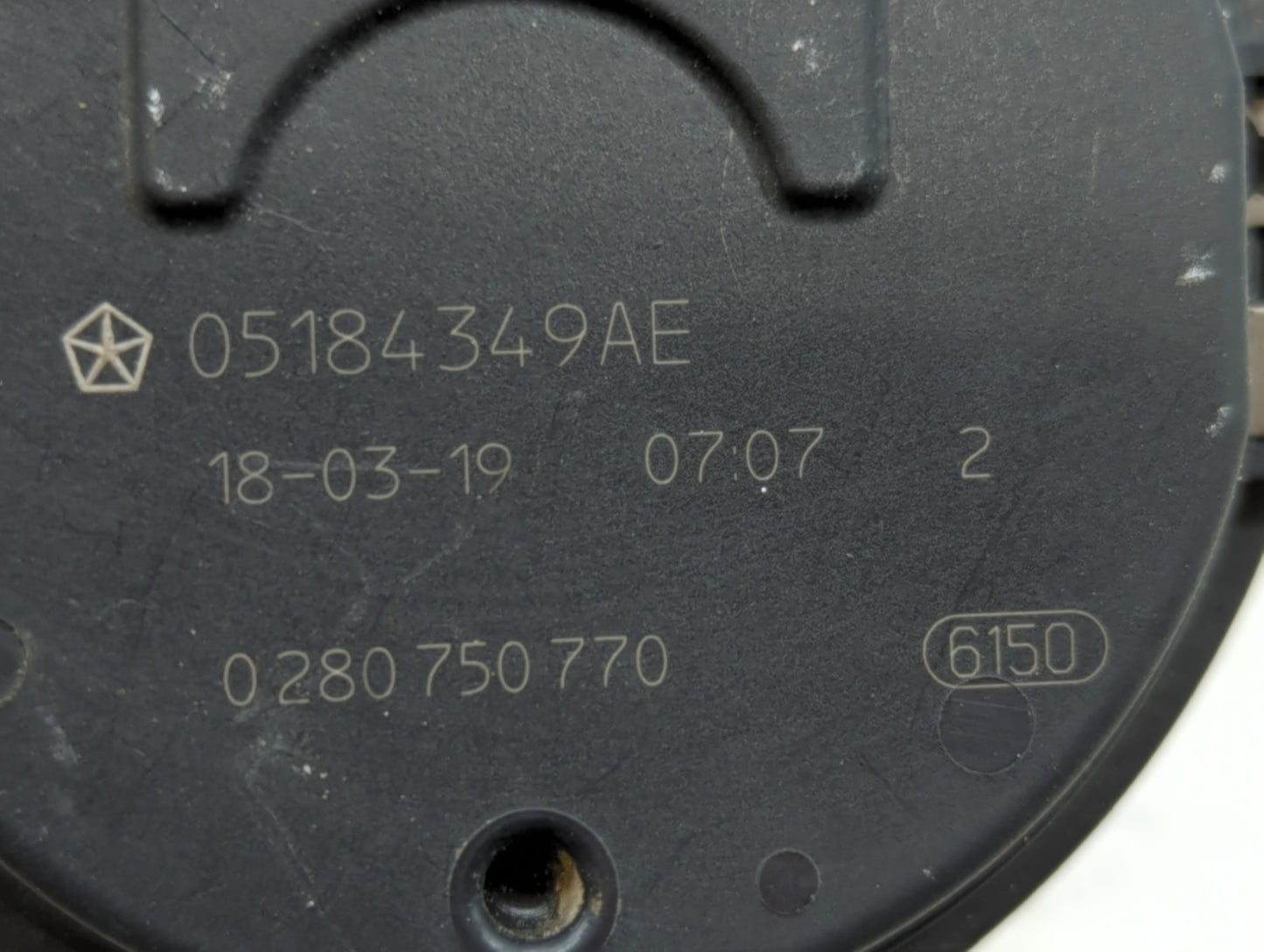 2011-2017 Dodge Journey Throttle Body P/N:05184349AC Fits Fits 2011 2012 2013 2014 2015 2016 2017 2018 2019 OEM Used Auto Pa