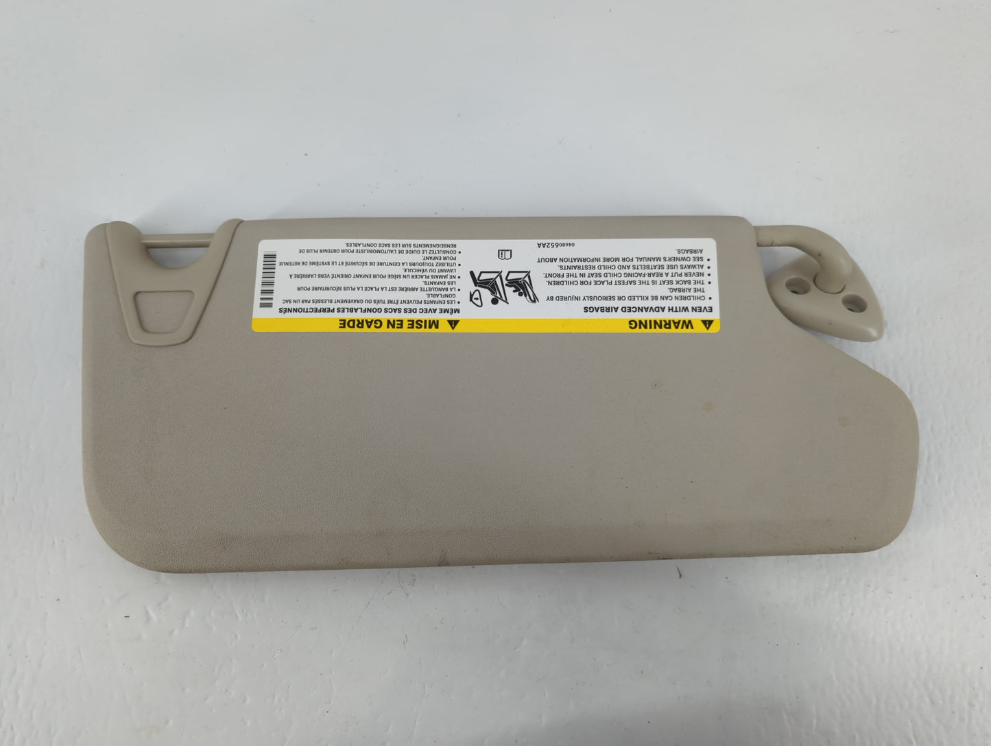 2018 Dodge Journey Sun Visor Shade Replacement Driver Left Mirror Fits OEM Used Auto Parts - Oemusedautoparts1.com