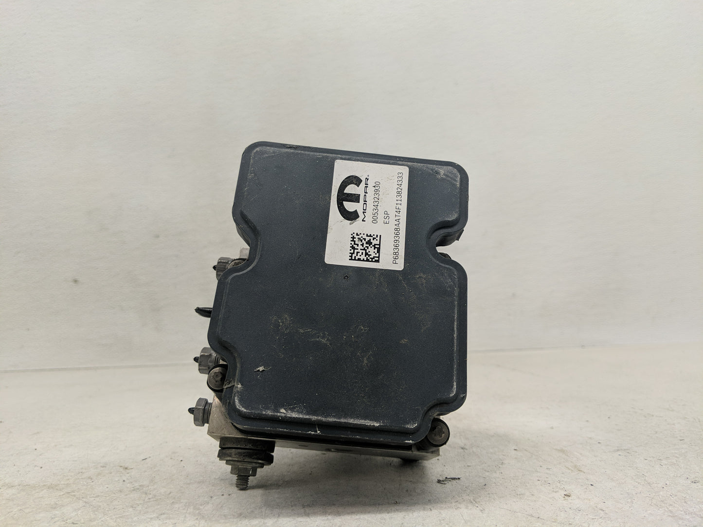 2018 Dodge Ram 1500 ABS Pump Control Module Replacement P/N:53432393 Fits OEM Used Auto Parts - Oemusedautoparts1.com