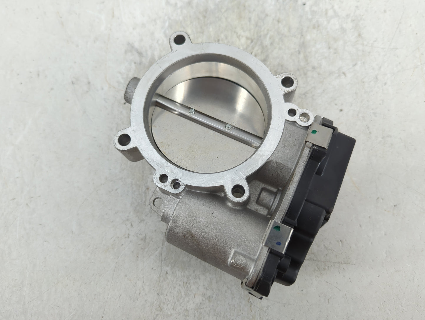2018 Dodge Ram 1500 Throttle Body P/N:53034251AD Fits Fits 2012 2013 2014 2015 2016 2017 2019 2020 2021 2022 OEM Used Auto P