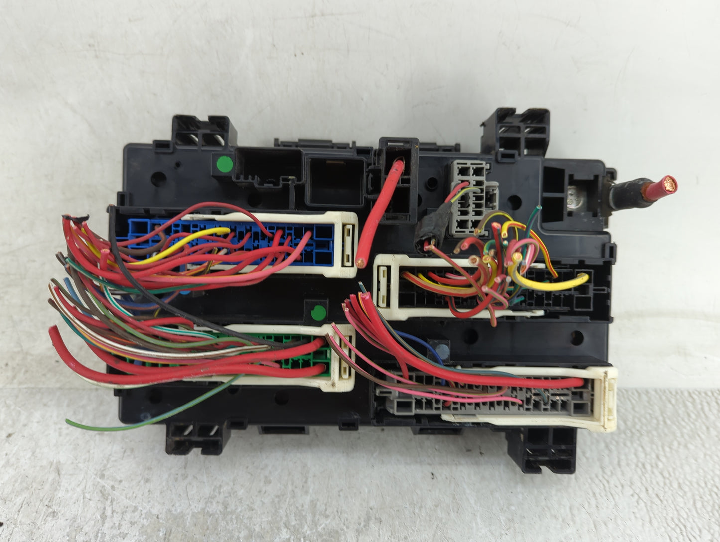 2018 Dodge Ram 1500 Fusebox Fuse Box Panel Relay Module P/N:P68322373AB Fits OEM Used Auto Parts - Oemusedautoparts1.com