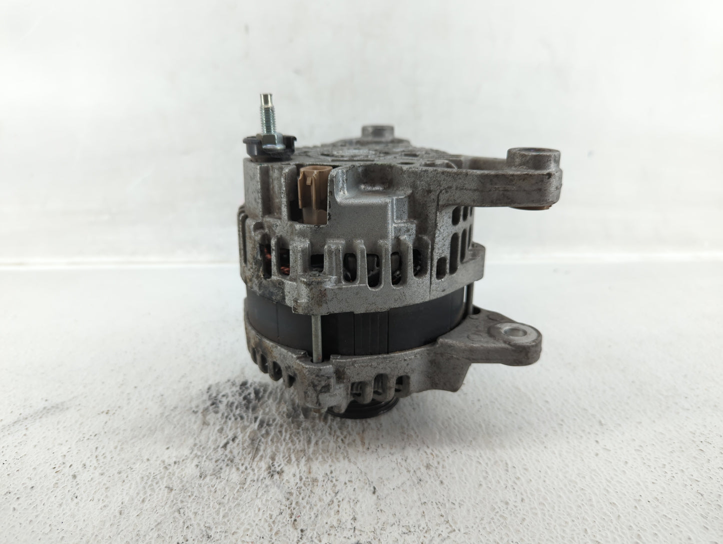 2018 Dodge Ram 1500 Alternator Replacement Generator Charging Assembly Engine OEM P/N:56029 764AA Fits OEM Used Auto Parts -