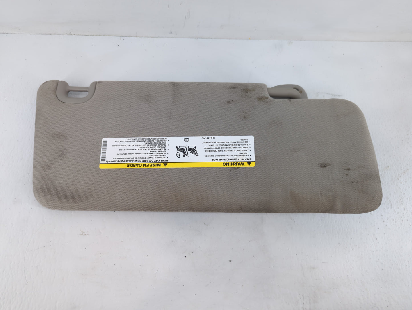 2018 Dodge Ram 1500 Sun Visor Shade Replacement Driver Left Mirror Fits Fits 2015 2016 2017 2019 2020 OEM Used Auto Parts -