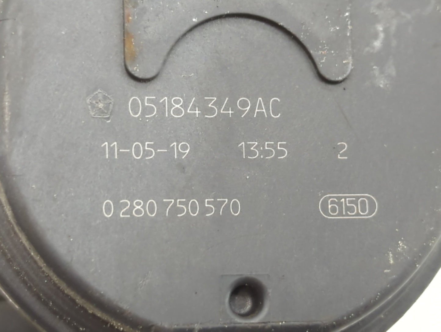 2018 Dodge Ram 1500 Throttle Body P/N:05184349AC Fits Fits 2011 2012 2013 2014 2015 2016 2017 2019 2020 2021 2022 OEM Used A