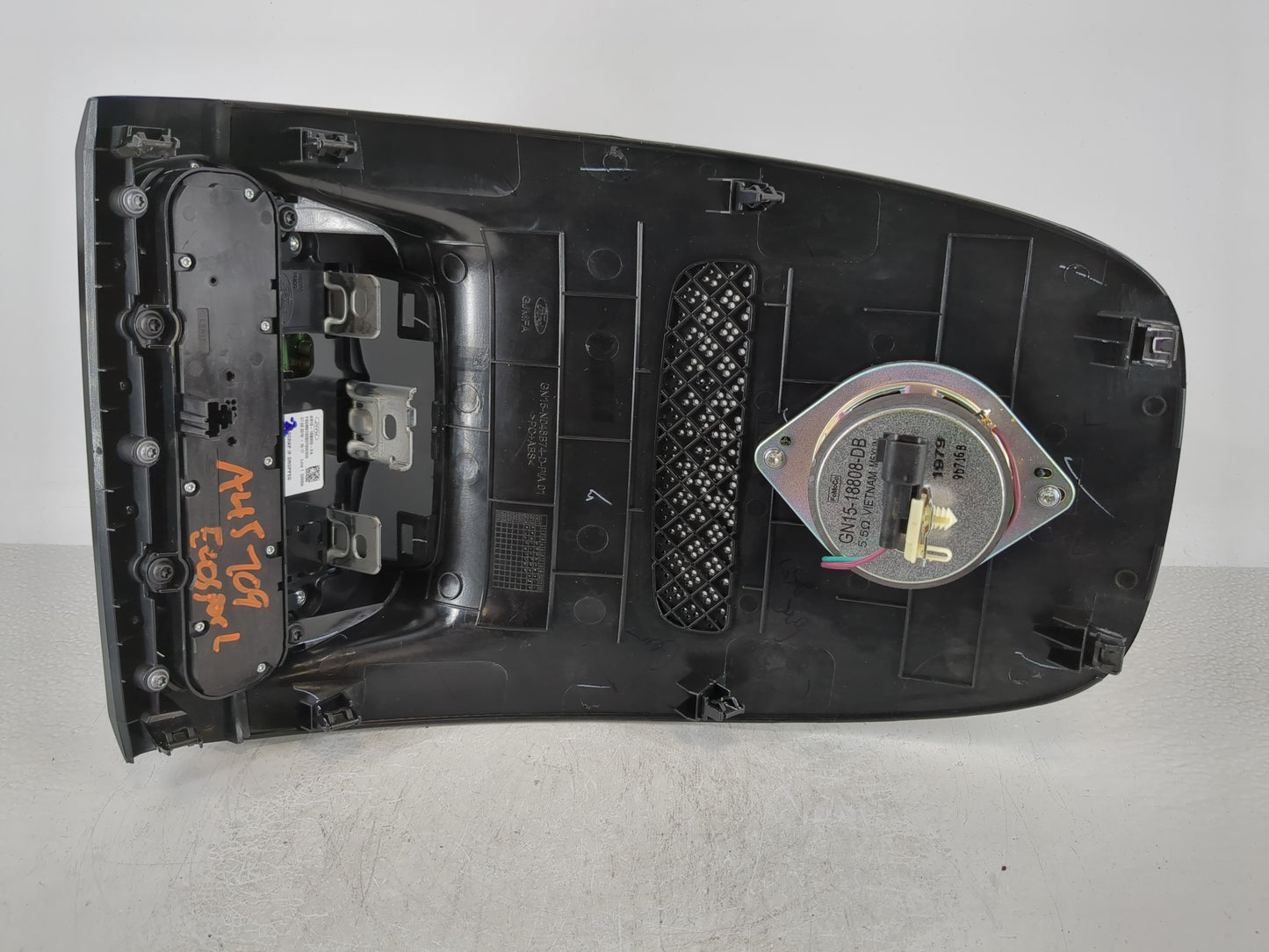 2018-2020 Ford Ecosport Radio AM FM Cd Player Receiver Replacement P/N:KN15-18B955-FA Fits Fits 2018 2019 2020 OEM Used Auto
