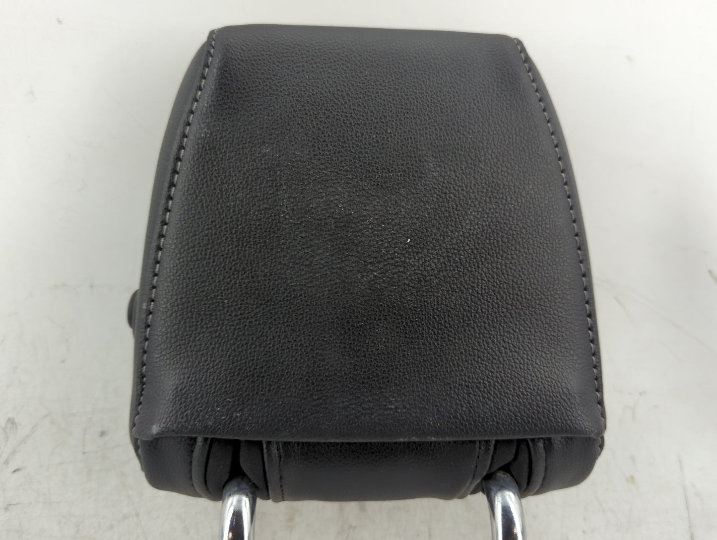 2018 Ford Ecosport Headrest Head Rest Front Driver Seat Black - Oemusedautoparts1.com