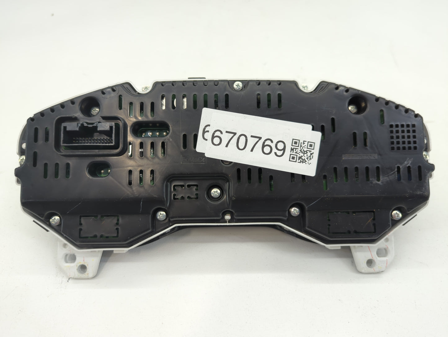 2016-2018 Ford Edge Instrument Cluster Speedometer Gauges P/N:GT4T-10849-CC Fits Fits 2016 2017 2018 OEM Used Auto Parts - O