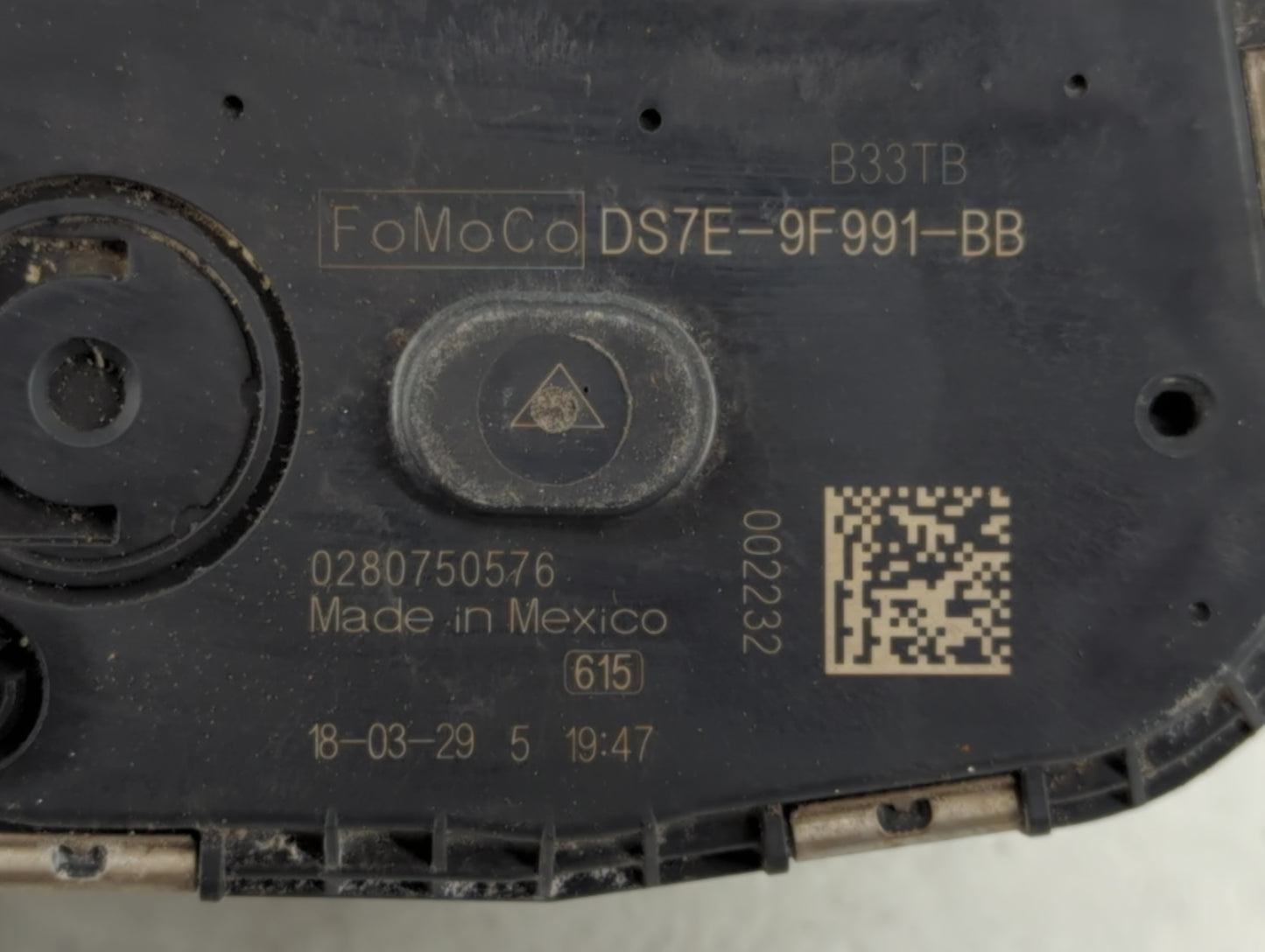 2015-2018 Ford Edge Throttle Body P/N:DS7E-9F991-BB Fits Fits 2014 2015 2016 2017 2018 2019 2020 2021 2022 OEM Used Auto Par