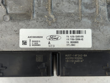 2017-2019 Ford Escape PCM Engine Control Computer ECU ECM PCU OEM P/N:HU5T-14F262-BA FV6A-12B684-AB Fits Fits 2017 2018 2019 OEM Used Auto Parts