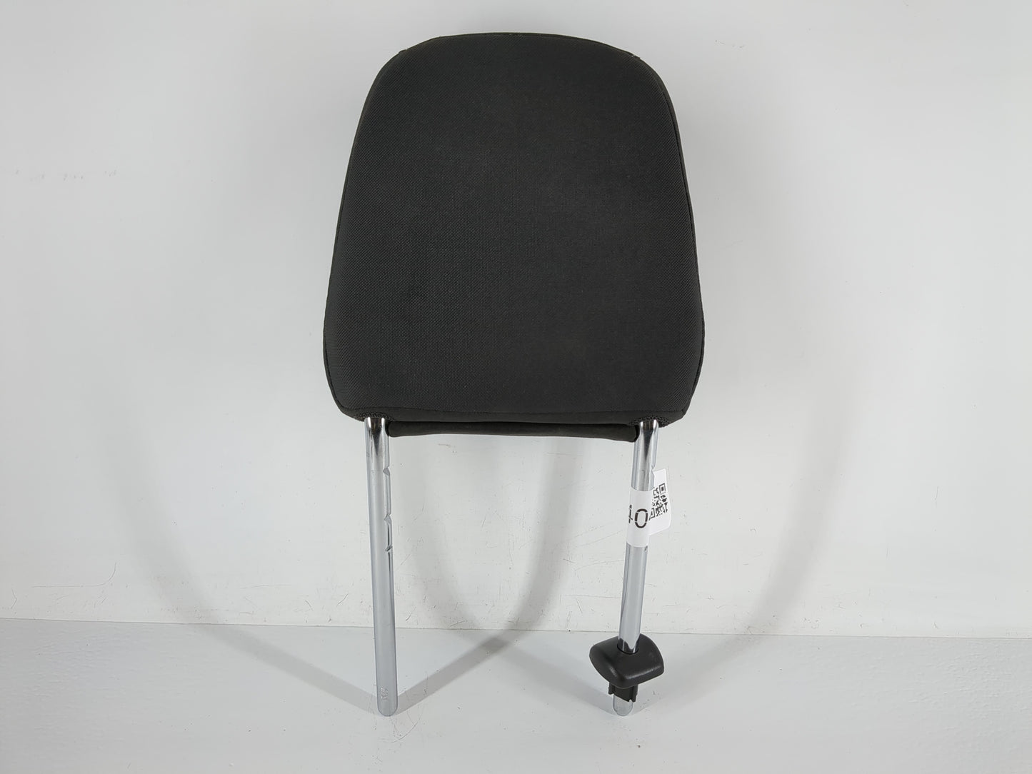 2016-2019 Ford Escape Headrest Head Rest Front Driver Passenger Seat Fits Fits 2016 2017 2018 2019 OEM Used Auto Parts - Oem