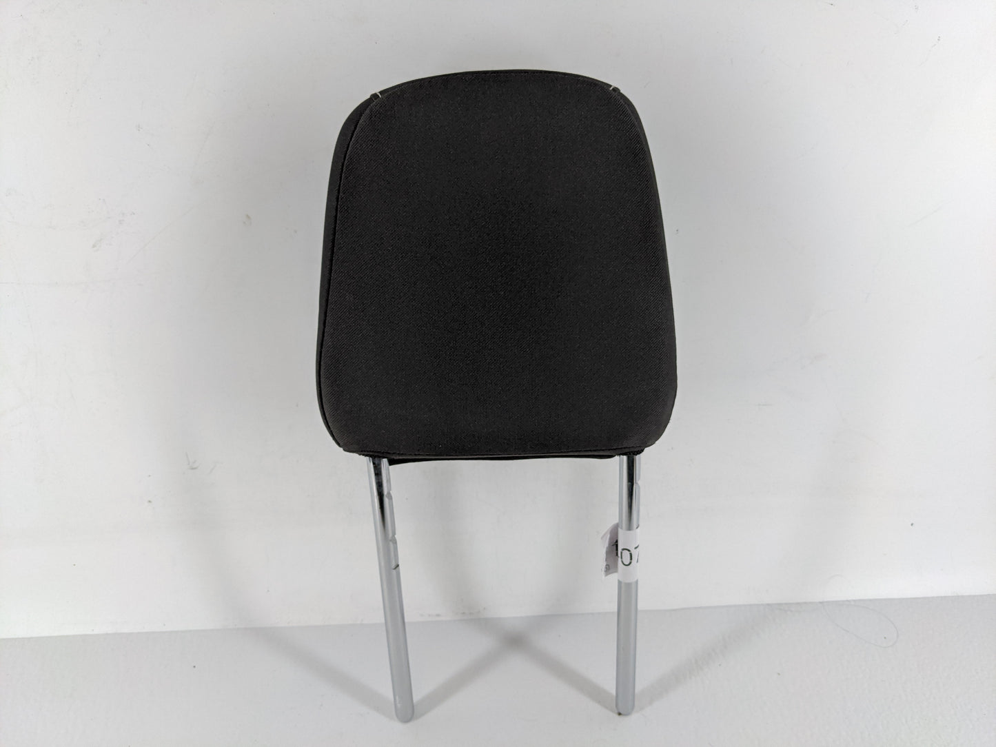 2016-2019 Ford Escape Headrest Head Rest Front Driver Passenger Seat - Oemusedautoparts1.com
