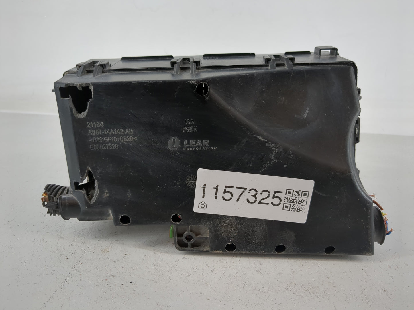 2018 Ford Escape Fusebox Fuse Box Panel Relay Module P/N:AV6T-14A067-AD Fits OEM Used Auto Parts - Oemusedautoparts1.com
