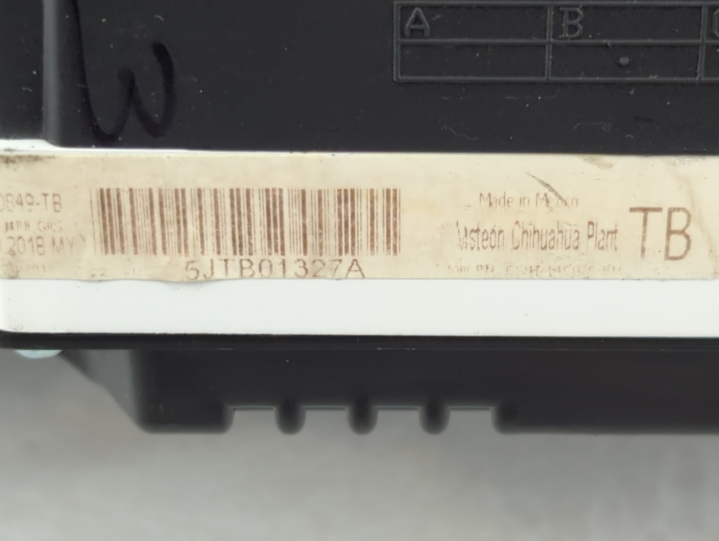 2018 Ford Escape Instrument Cluster Speedometer Gauges P/N:5JTB01327A Fits OEM Used Auto Parts - Oemusedautoparts1.com