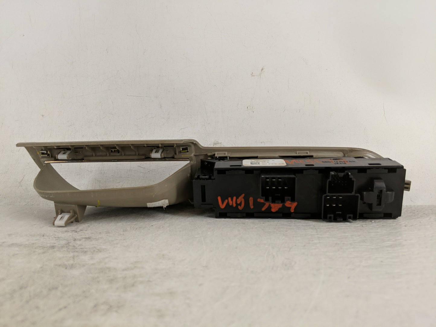 2013-2019 Ford Escape Master Power Window Switch Replacement Driver Side Left P/N:BM5T-14A132-AB Fits OEM Used Auto Parts -