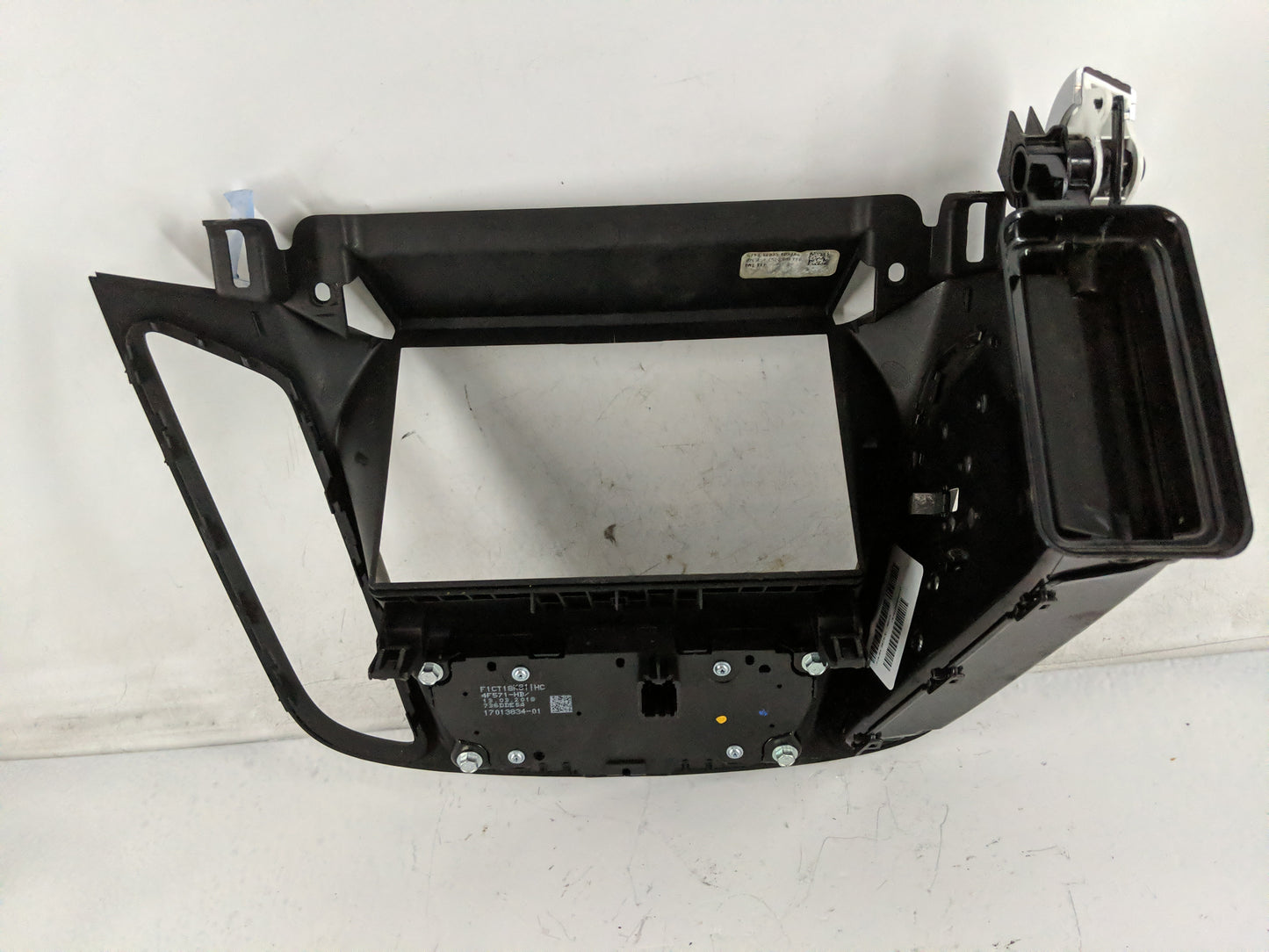 2017-2019 Ford Escape Radio Control Panel - Oemusedautoparts1.com