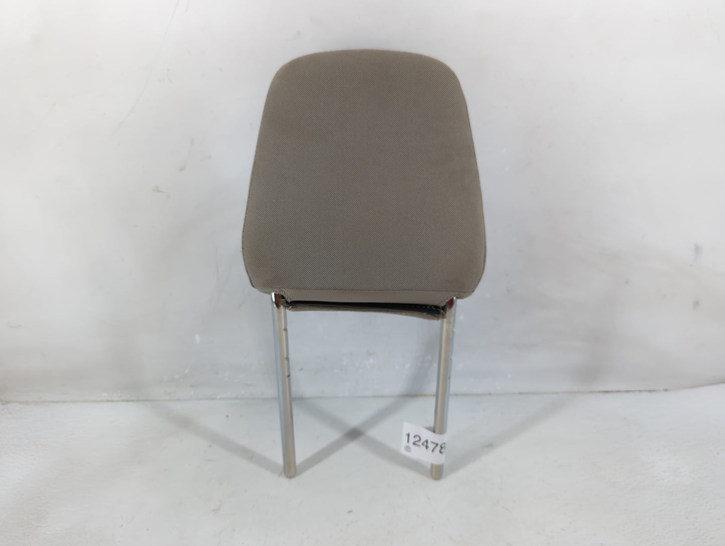 2018 Ford Escape Headrest Head Rest Front Driver Passenger Seat Fits OEM Used Auto Parts - Oemusedautoparts1.com