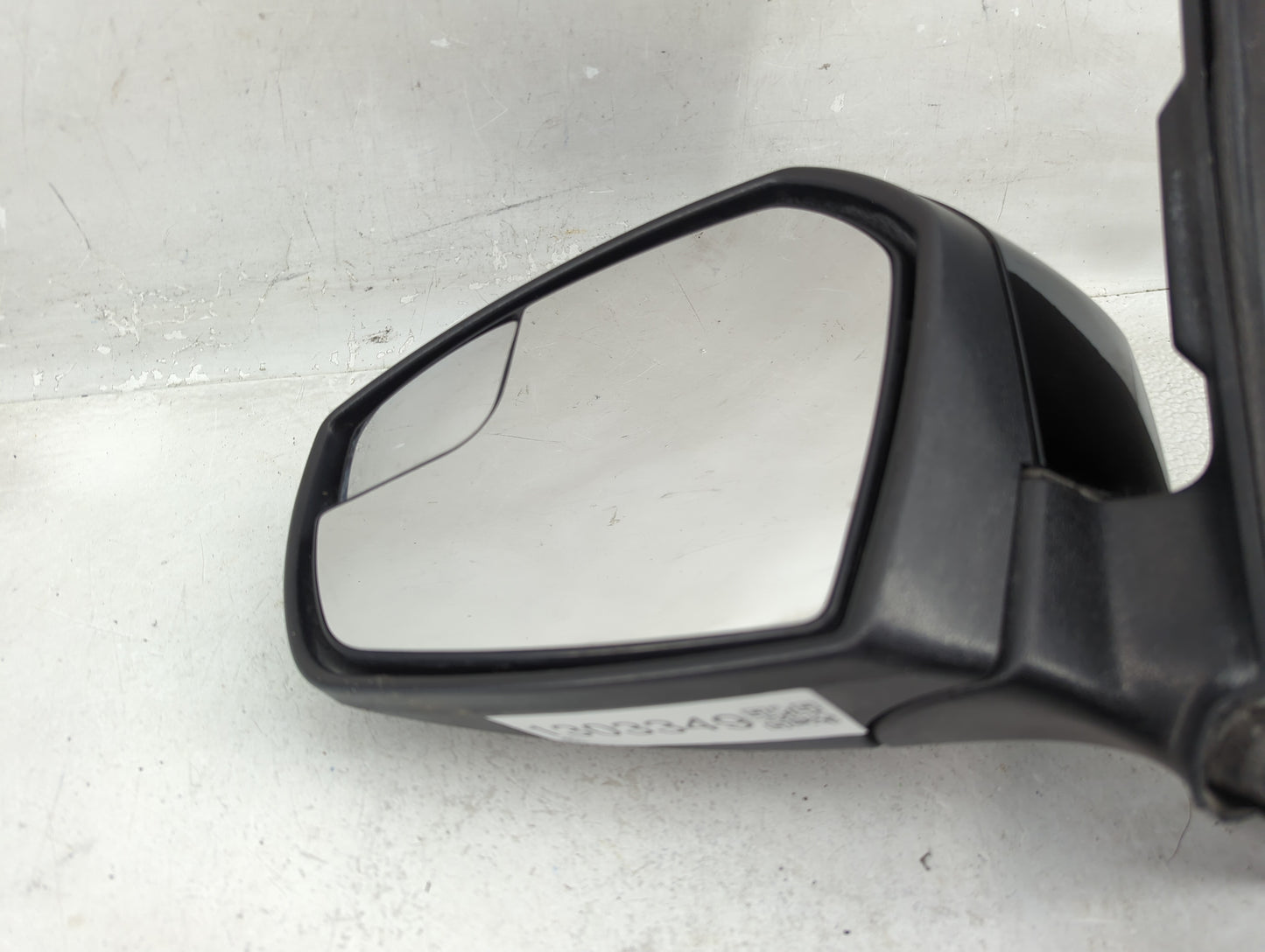 2017-2019 Ford Escape Driver Side View Mirror - Left Door Mirror OEM Used - Oemusedautoparts1.com