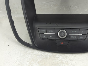 2017-2019 Ford Escape Radio AM FM Cd Player Receiver Replacement P/N:F1CT18K811HC Fits Fits 2017 2018 2019 OEM Used Auto Parts