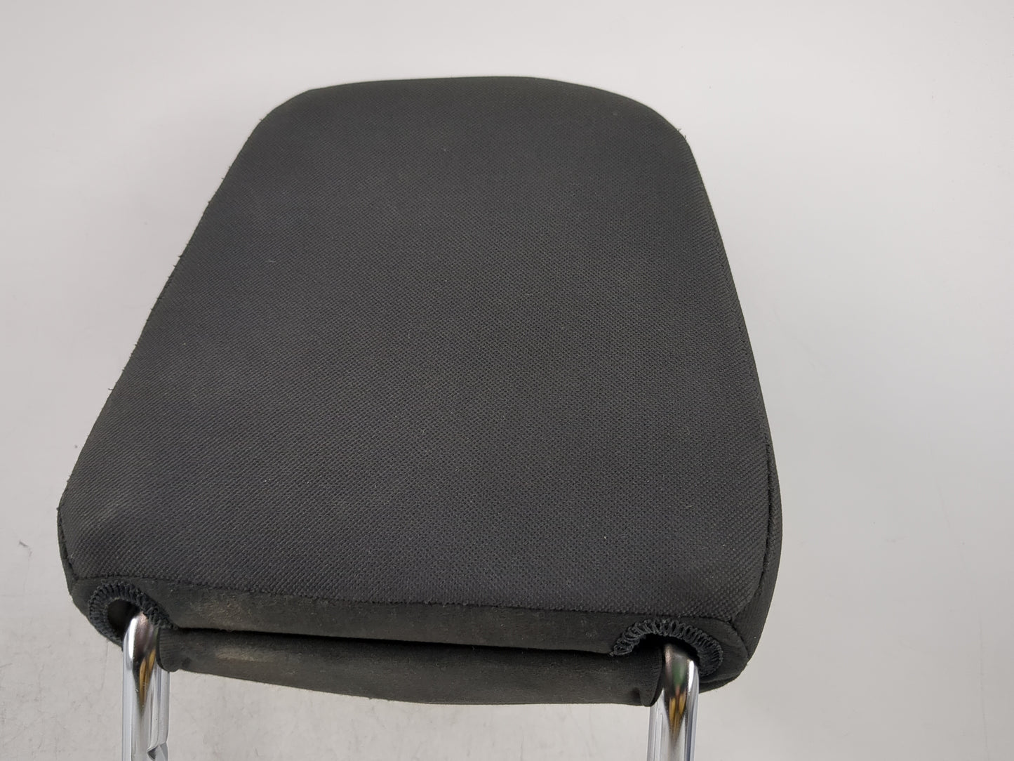 2016-2019 Ford Escape Headrest Head Rest Front Driver Passenger Seat - Oemusedautoparts1.com