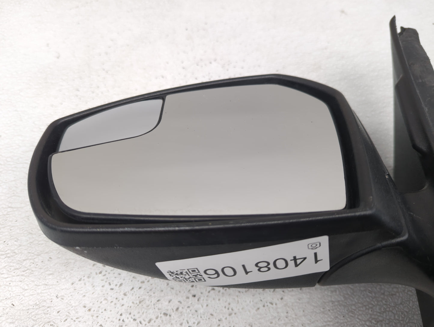 2017-2019 Ford Escape Driver Side View Mirror - Left Door Mirror OEM Used - Oemusedautoparts1.com