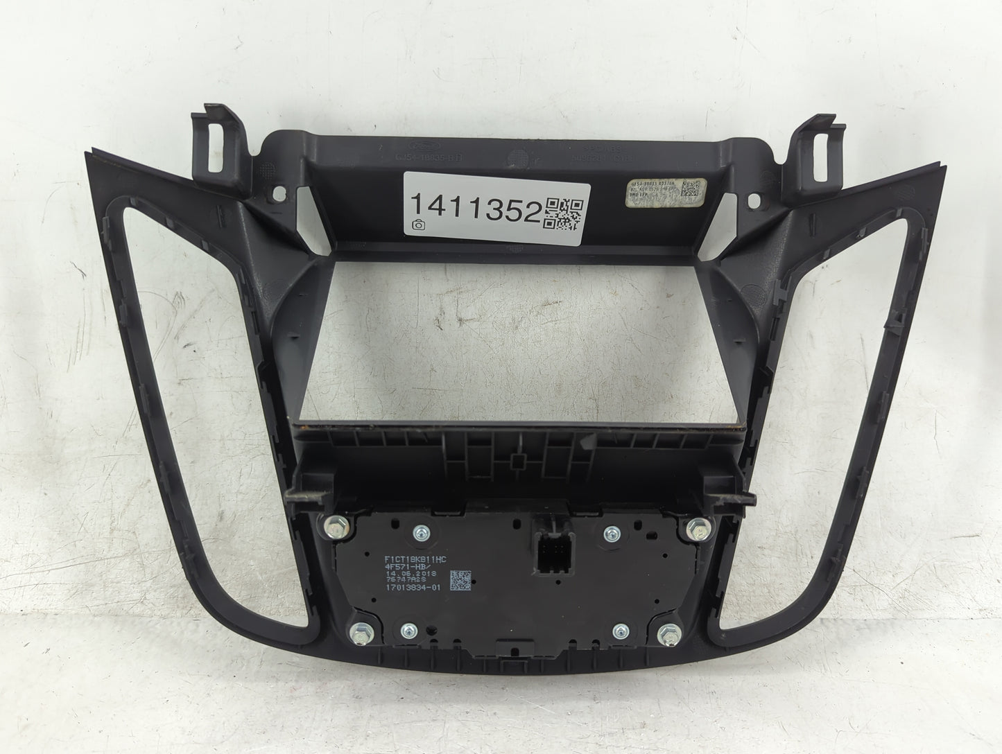 2017-2019 Ford Escape Radio Control Panel - Oemusedautoparts1.com