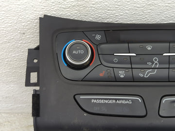 2018-2019 Ford Escape Climate Control Module Temperature AC/Heater Replacement P/N:GJ5T-18C612-CH Fits Fits 2018 2019 OEM Used Auto Parts