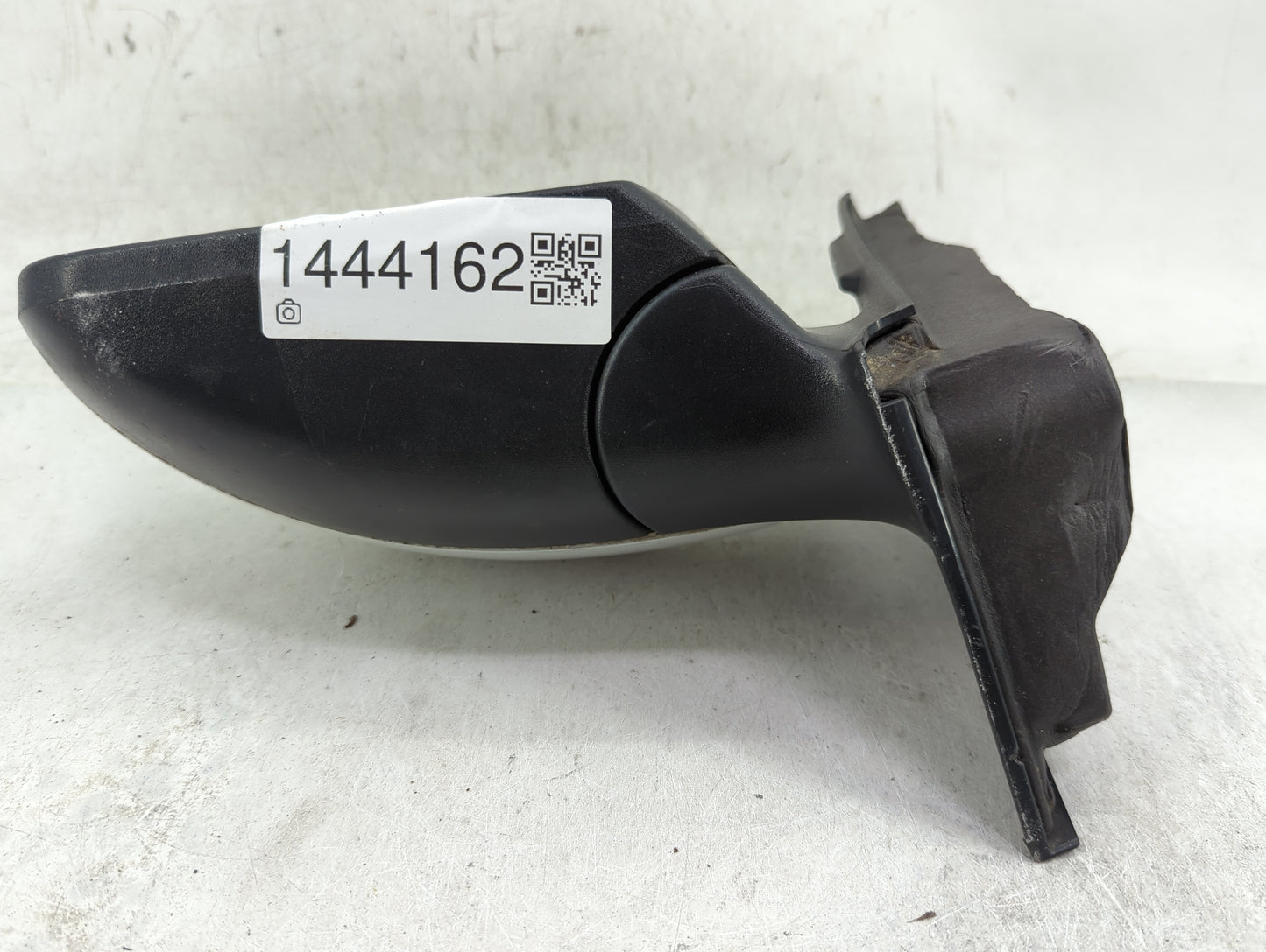 2017-2019 Ford Escape Driver Side View Mirror - Left Door Mirror OEM Used - Oemusedautoparts1.com
