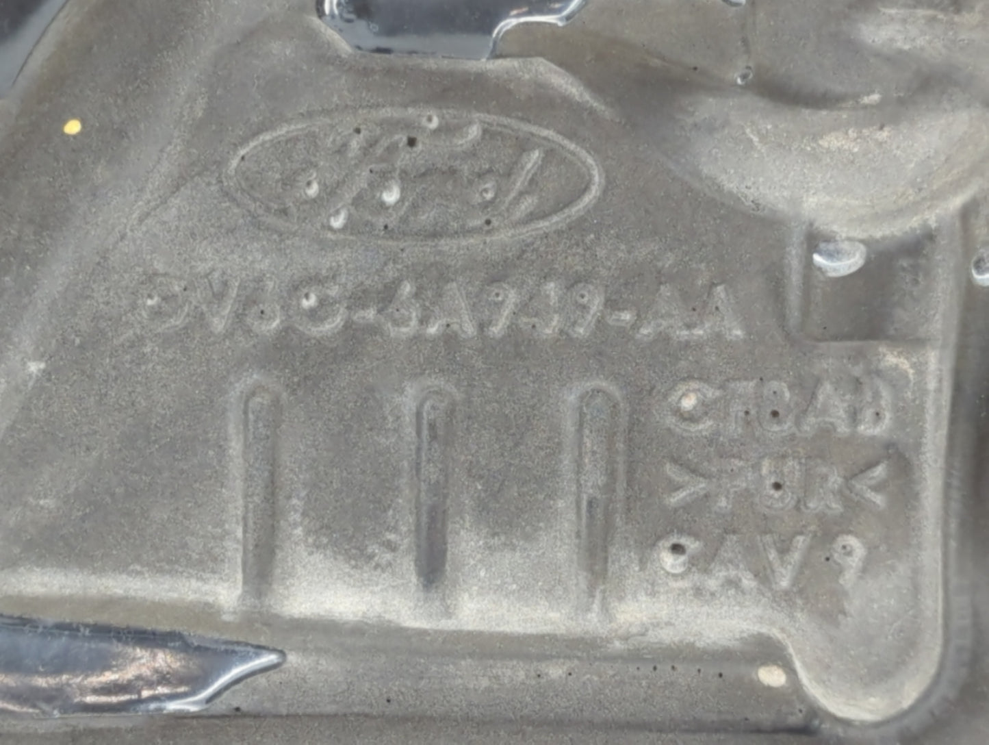 2018 Ford Escape Engine Cover 1457991 - Oemusedautoparts1.com