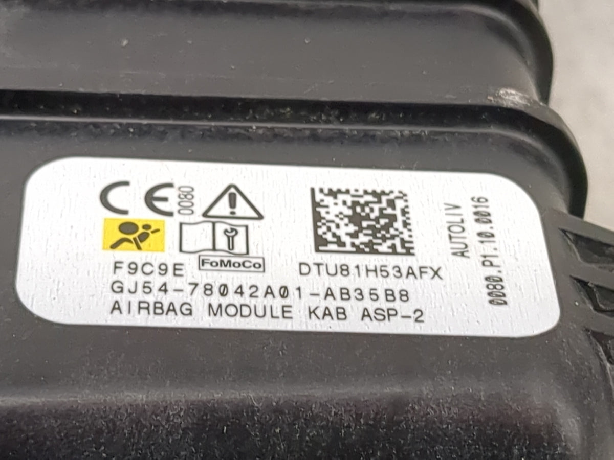 2018 Ford Escape Air Bag Passenger Right Knee OEM P/N:GJ54-78042A01-AB35B8 DTU81H53AFX, F9C9E Fits OEM Used Auto Parts - Oem