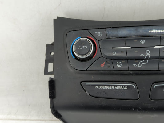 2018-2019 Ford Escape Climate Control Module Temperature AC/Heater Replacement P/N:GJ5T-18C612-CJ Fits Fits 2018 2019 OEM Used Auto Parts
