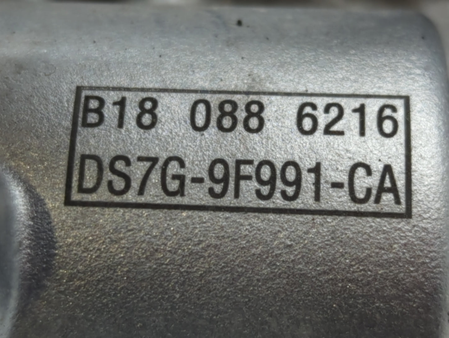 2017-2019 Ford Escape Throttle Body P/N:DS7G-9F991-CA DS7G-9F991-BB Fits Fits 2014 2015 2016 2017 2018 2019 2020 OEM Used Au
