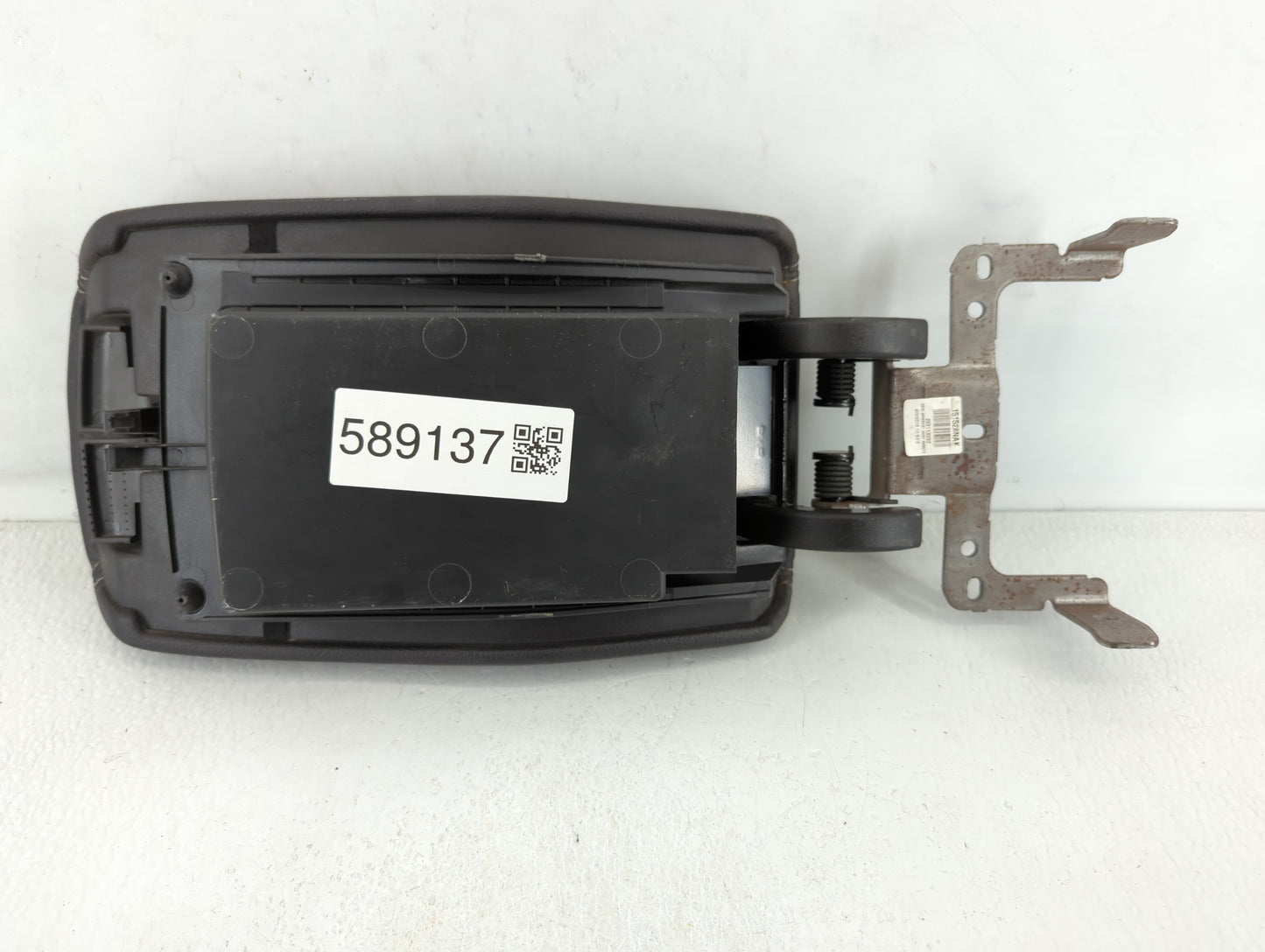 2018 Ford Escape Center Console Armrest Cover Lid Black - Oemusedautoparts1.com