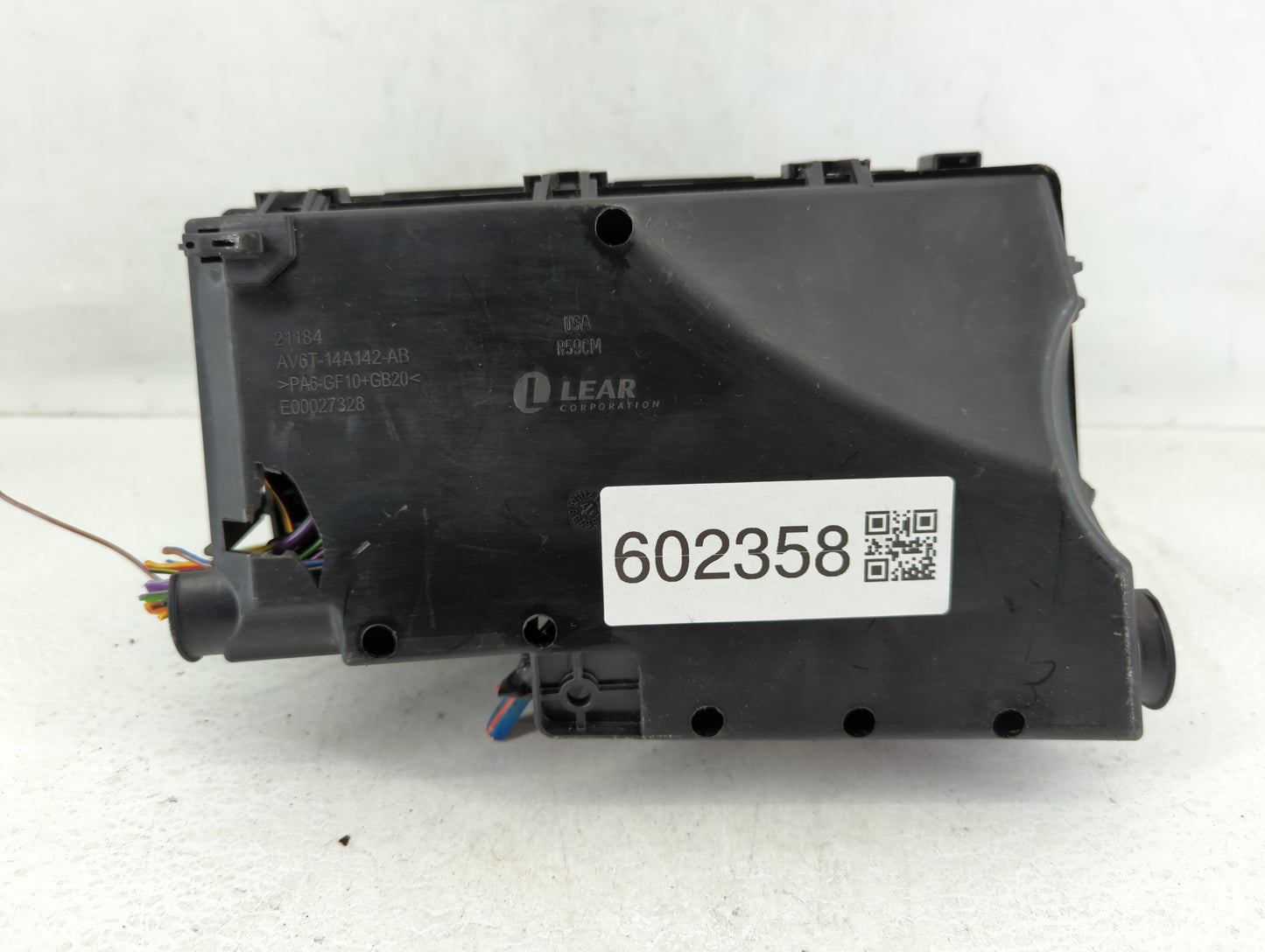 2018 Ford Escape Fusebox Fuse Box Panel Relay Module P/N:AV6T-14A067-AD Fits OEM Used Auto Parts - Oemusedautoparts1.com