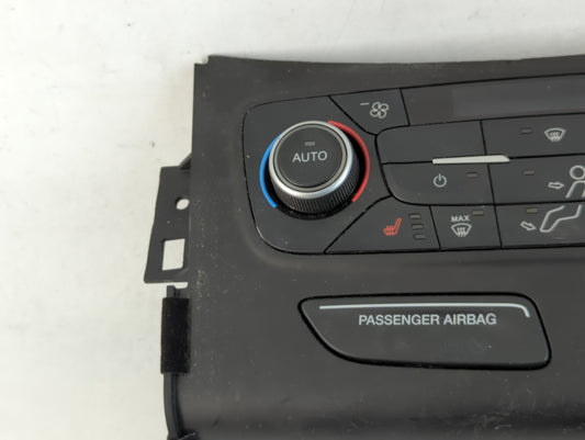 2018-2019 Ford Escape Climate Control Module Temperature AC/Heater Replacement P/N:GJ5T-18C612-CH Fits Fits 2018 2019 OEM Used Auto Parts