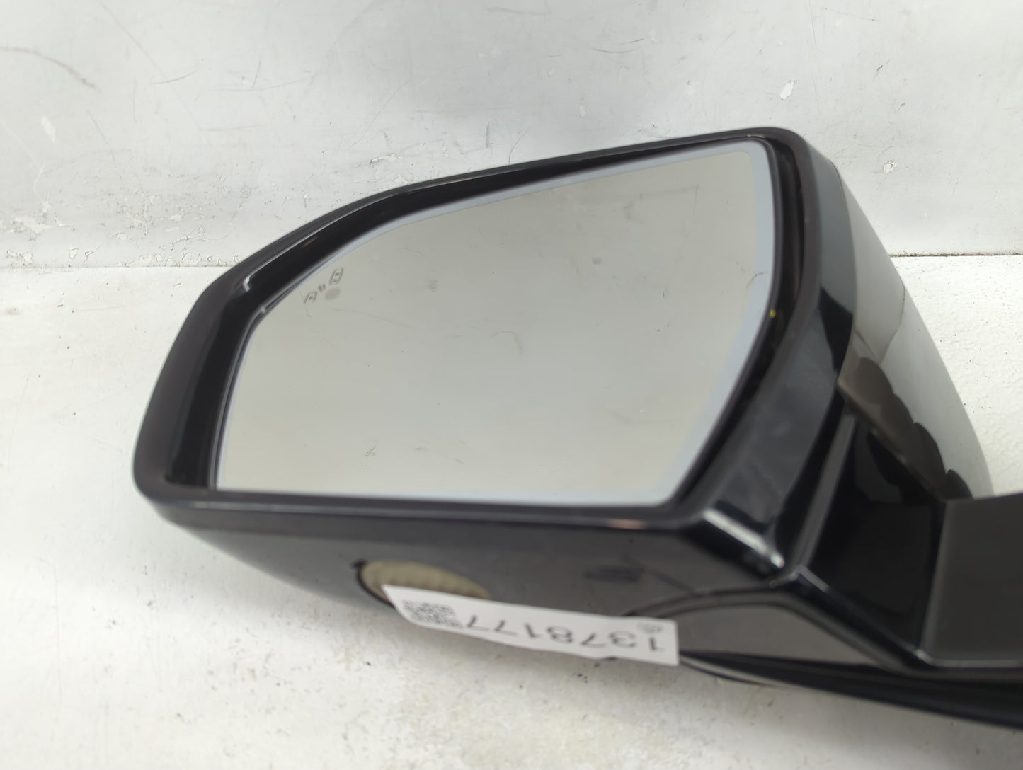 2018 Ford Expedition Driver Side View Mirror - Left Door Mirror OEM Used - Oemusedautoparts1.com