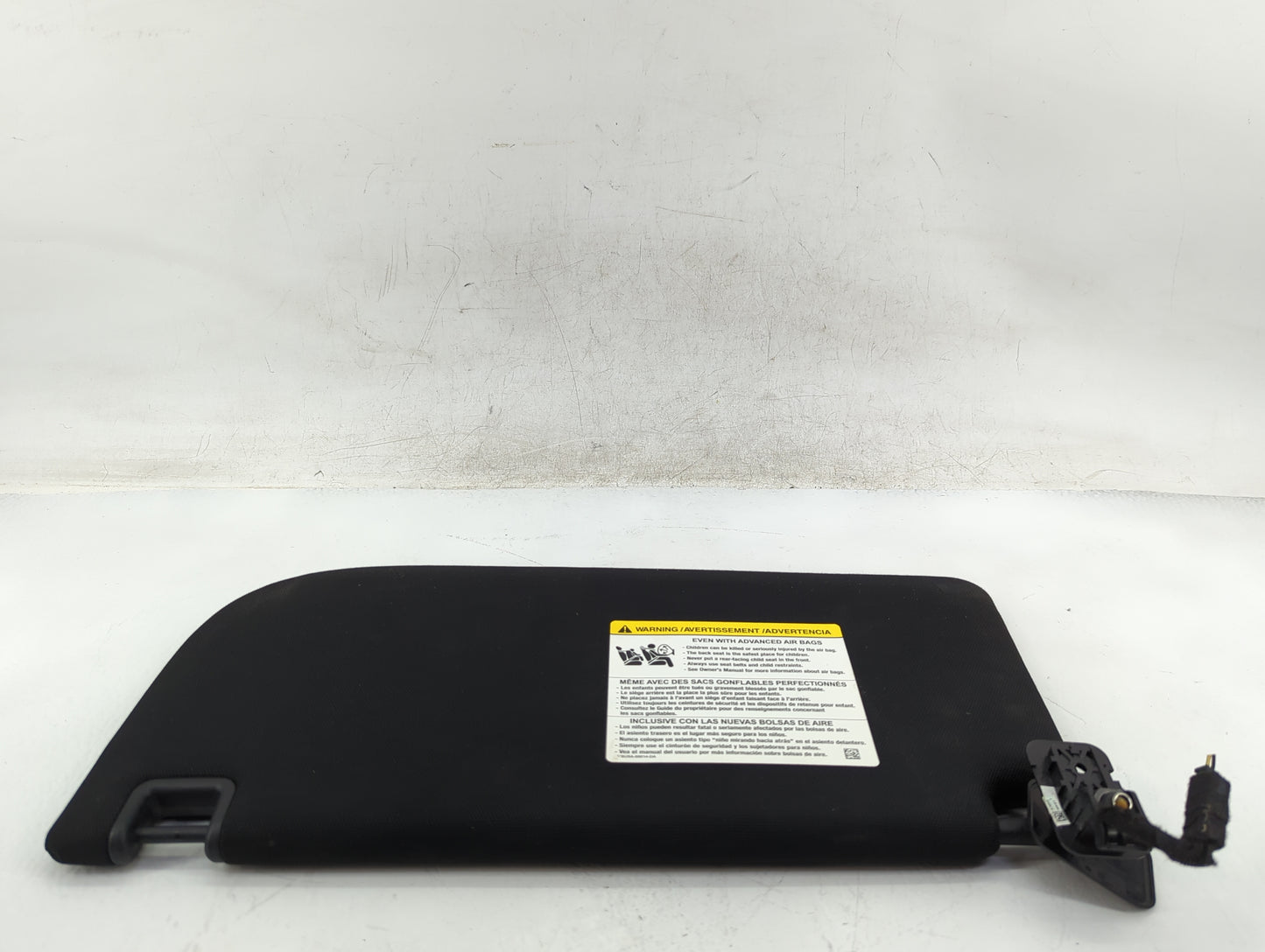 2018-2021 Ford Expedition Sun Visor Shade Replacement Passenger Right Mirror Fits Fits 2018 2019 2020 2021 OEM Used Auto Par
