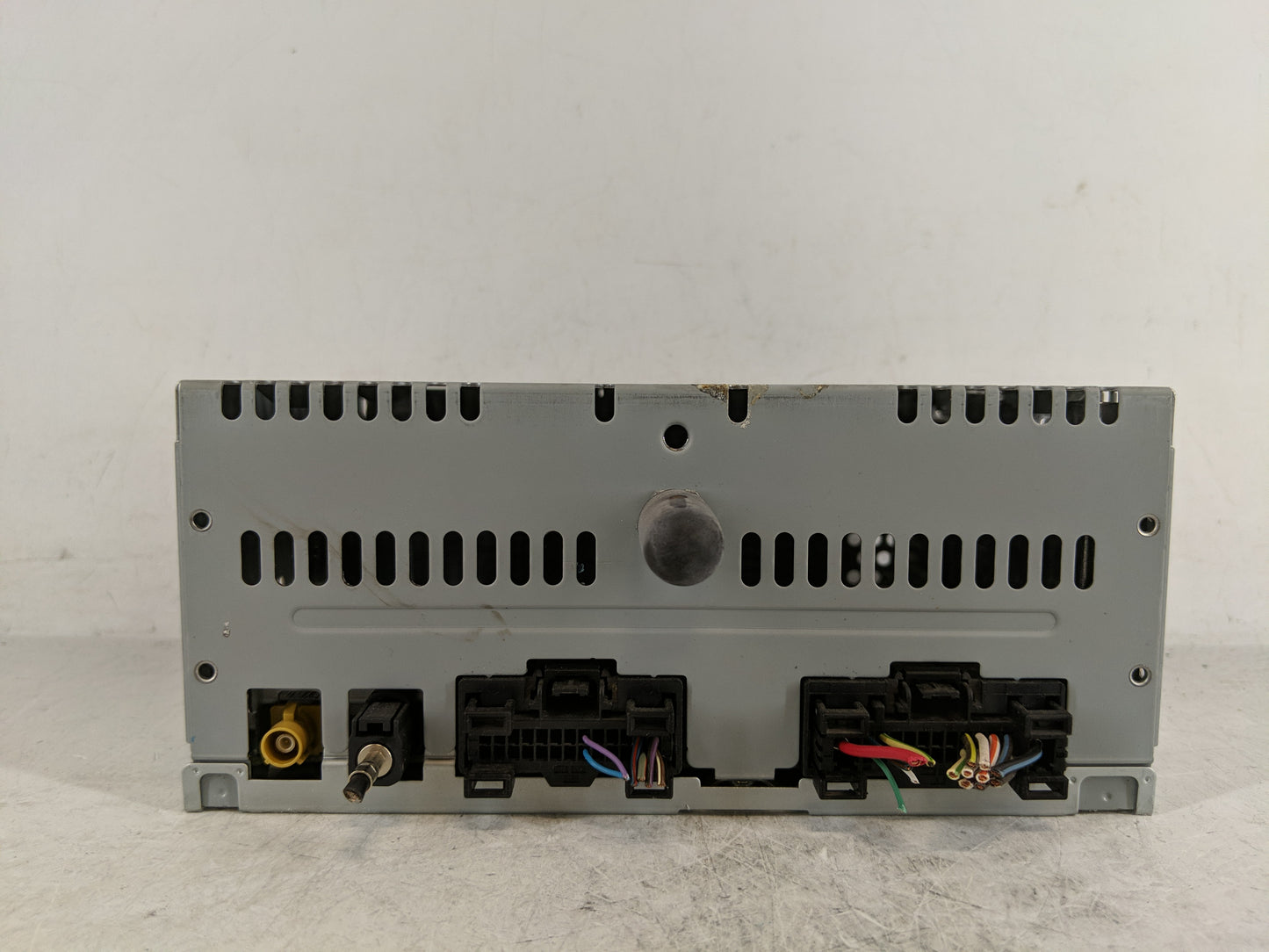 2018 Ford Explorer Radio AM FM Cd Player Receiver Replacement P/N:JB5T-18D832-AB Fits OEM Used Auto Parts - Oemusedautoparts