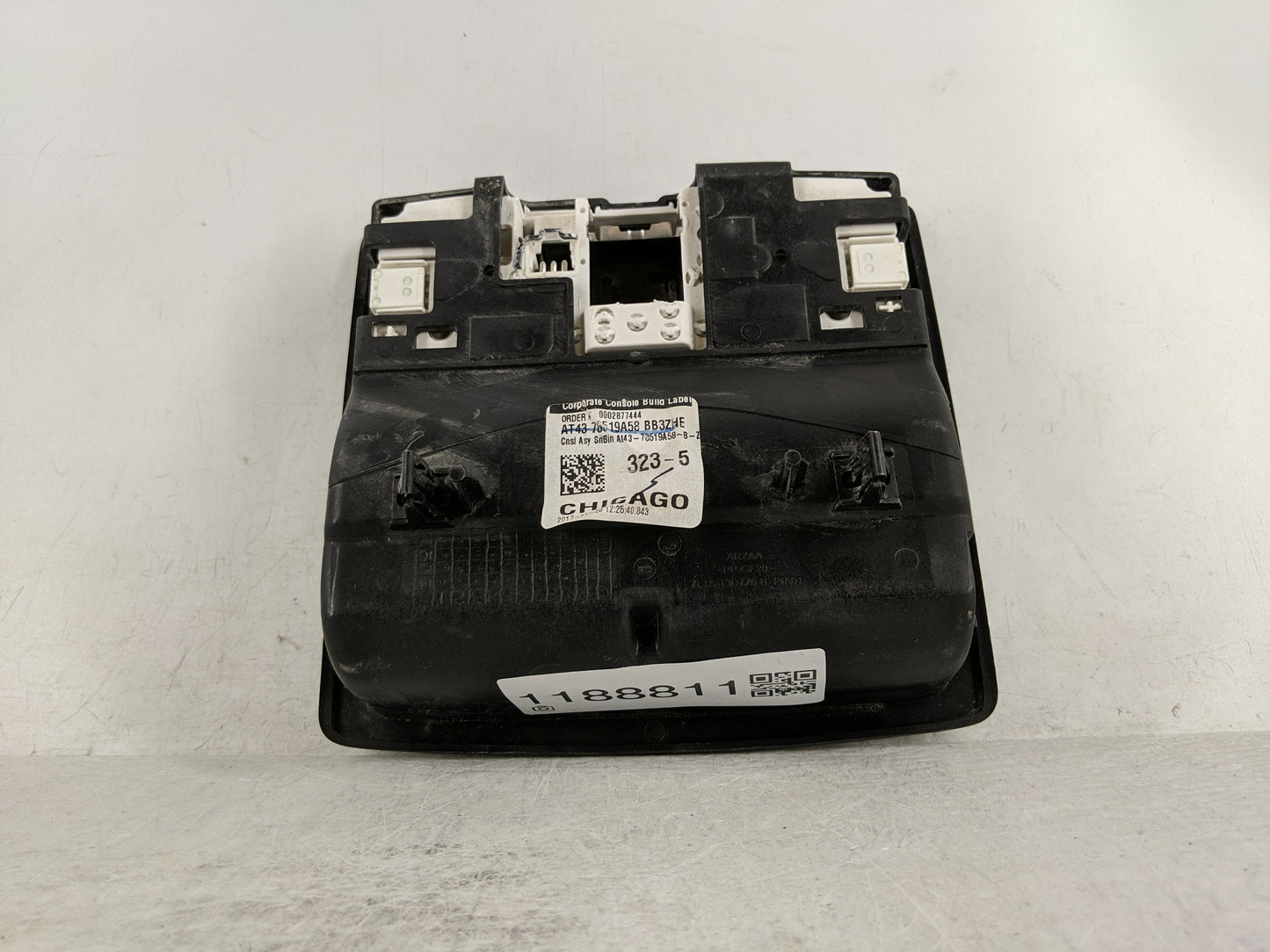 2018 Ford Explorer Overhead Roof Console - Oemusedautoparts1.com
