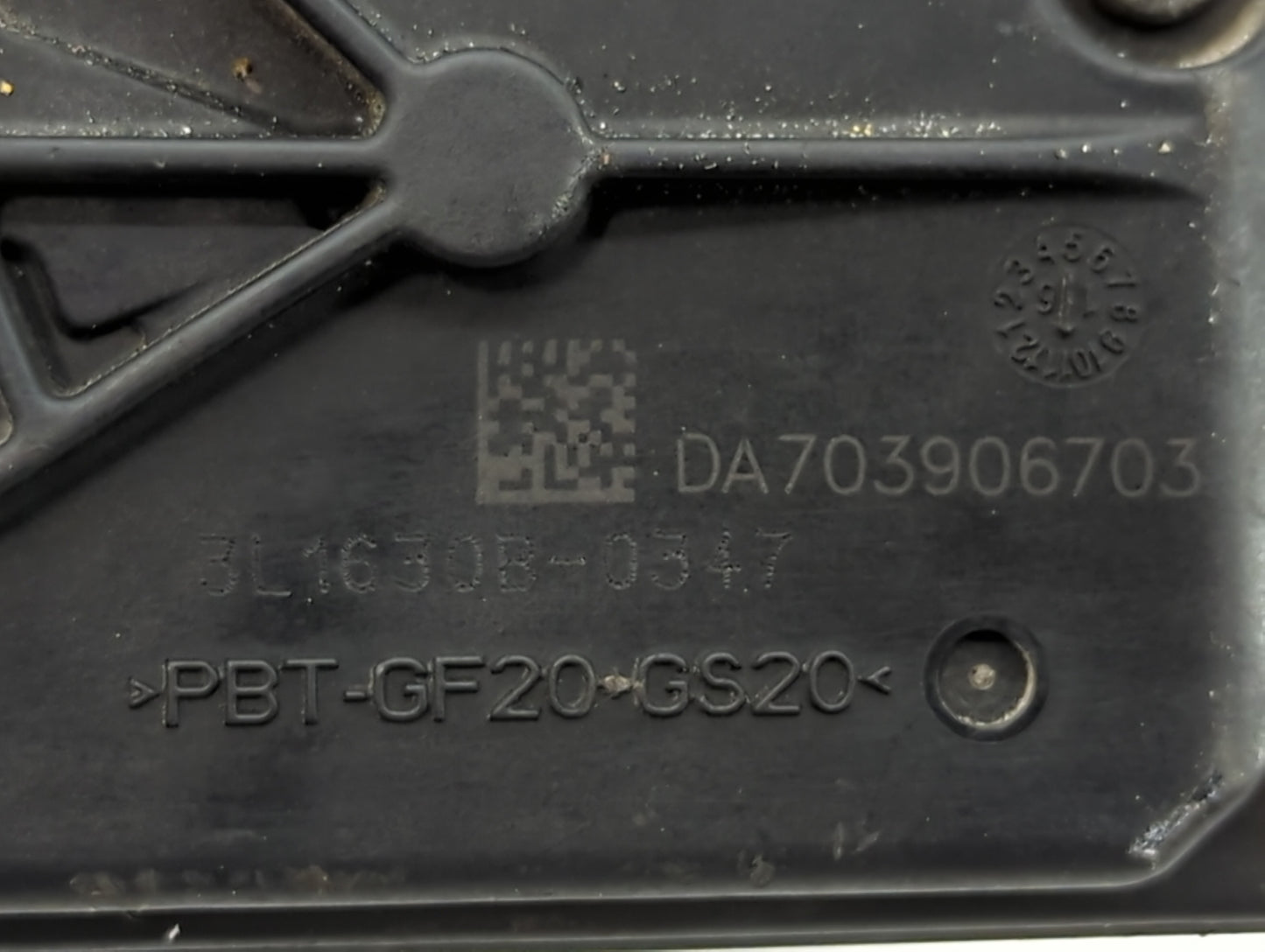 2011-2019 Ford Explorer Throttle Body P/N:AT4E-9F991-EL Fits Fits 2011 2012 2013 2014 2015 2016 2017 2018 2019 OEM Used Auto