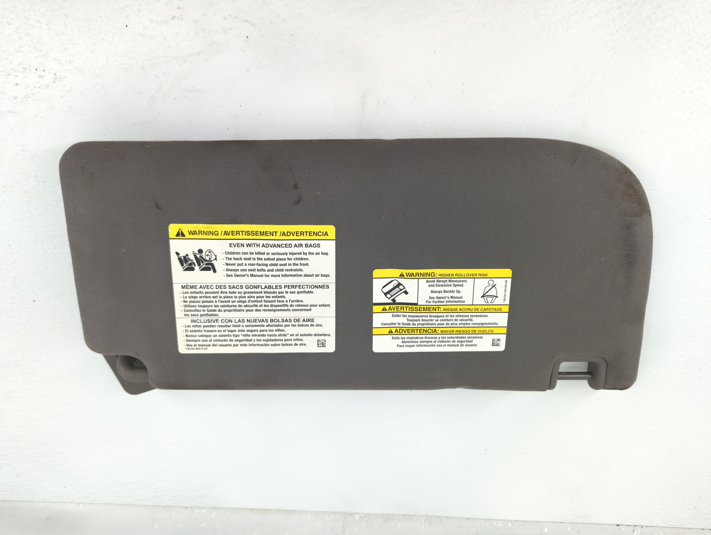 2018-2020 Ford F-150 Sun Visor Shade Replacement Driver Left Mirror Fits Fits 2018 2019 2020 OEM Used Auto Parts - Oemusedau