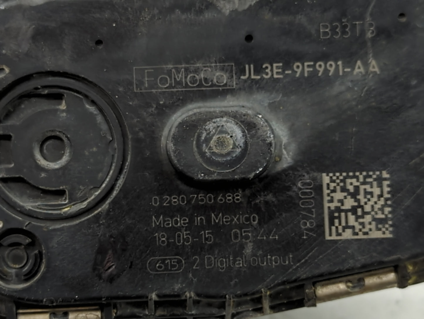 2018-2020 Ford F-150 Throttle Body P/N:JL3E-9F991-AA Fits Fits 2018 2019 2020 2021 2022 OEM Used Auto Parts - Oemusedautopar