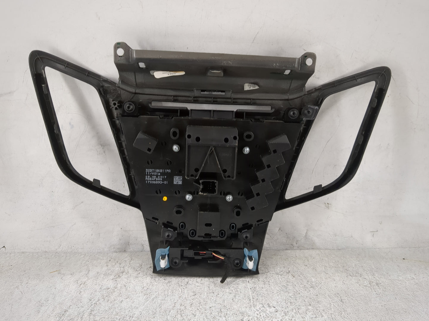 2015-2019 Ford Fiesta Radio Control Panel 1491512 - Oemusedautoparts1.com