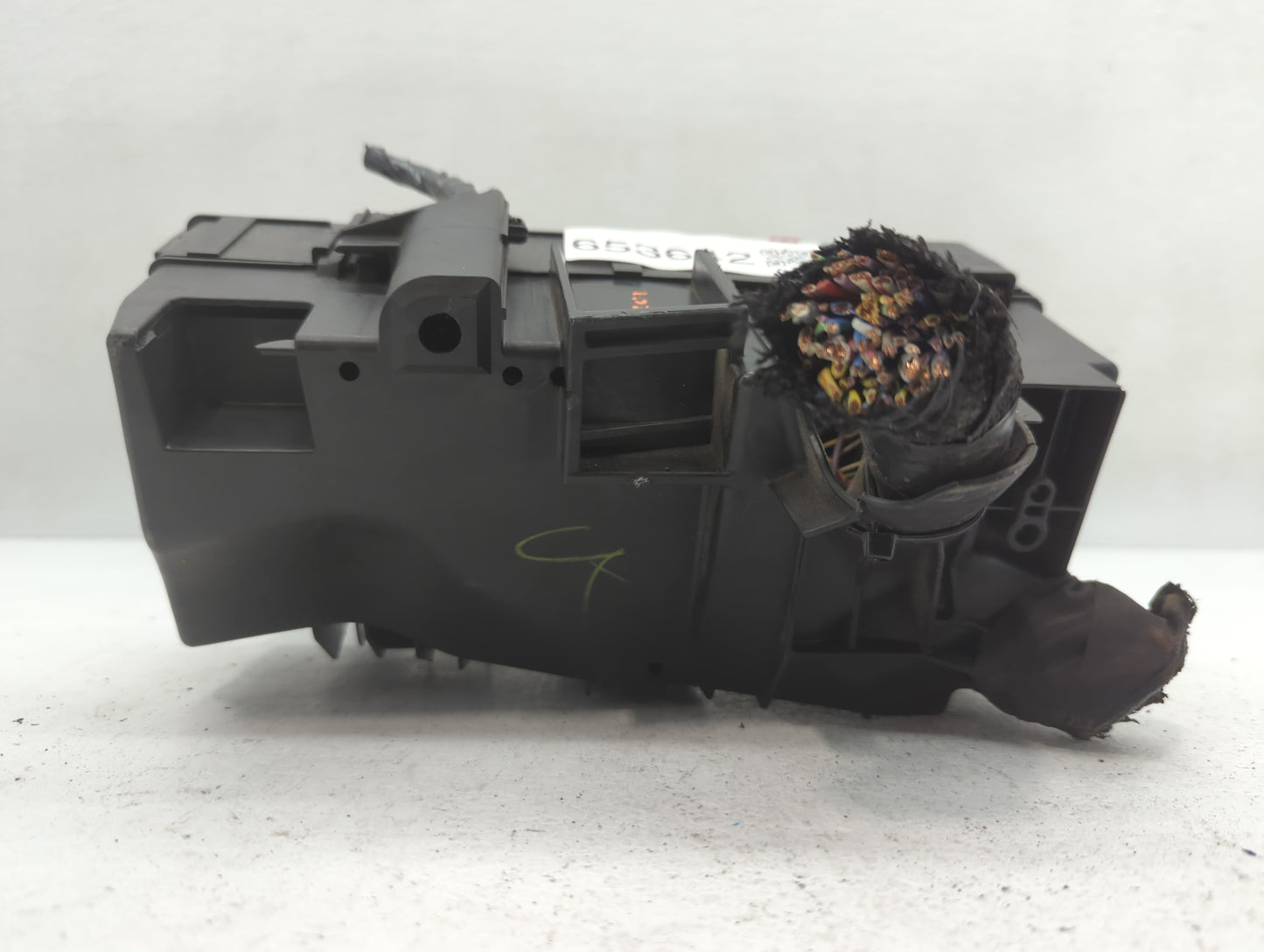 2017-2019 Ford Flex Fusebox Fuse Box Panel Relay Module P/N:DG1T-14A003-BA Fits Fits 2017 2018 2019 OEM Used Auto Parts - Oe