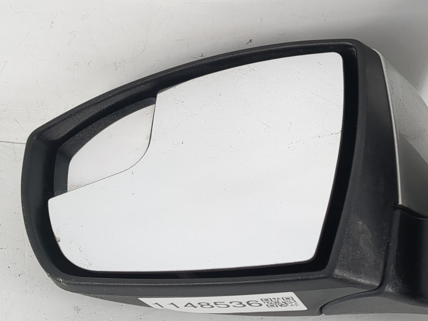 2018 Ford Focus Driver Side View Mirror - Left Door Mirror OEM Used - Oemusedautoparts1.com